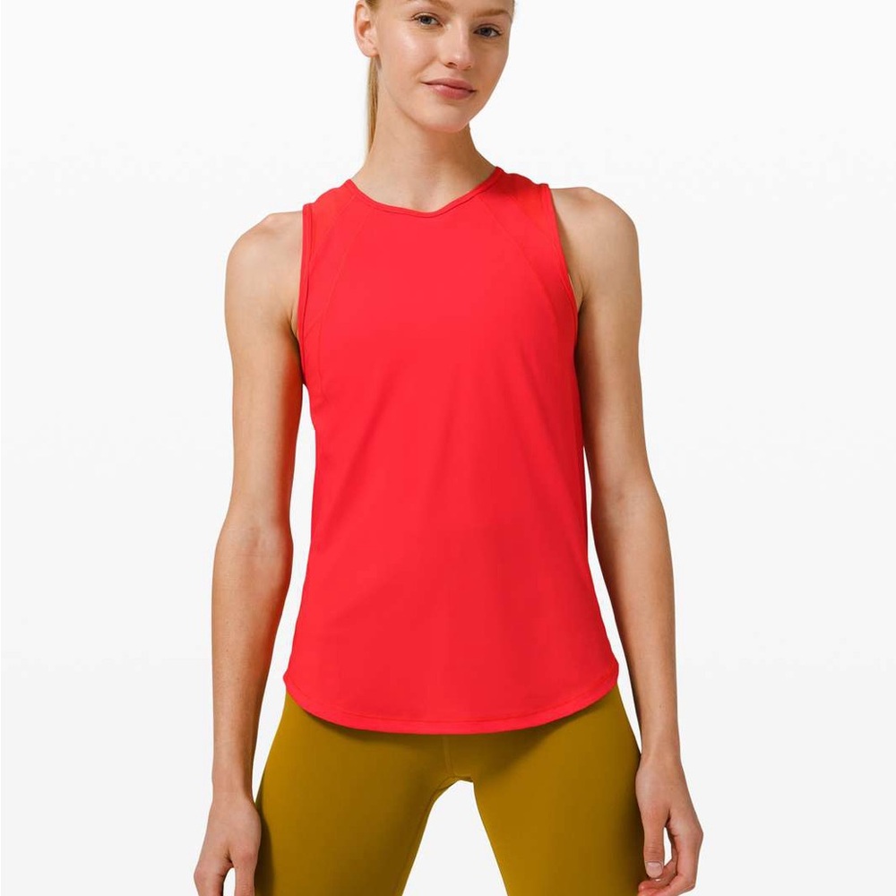 NWOT Lululemon Sculpt Tank Top *Back Vent